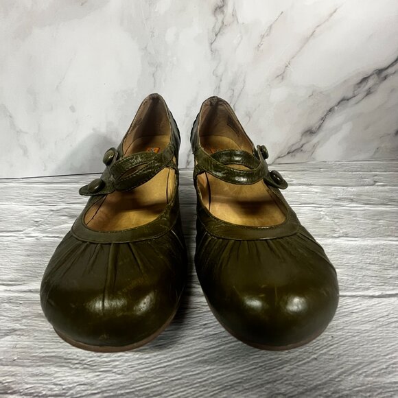 Miz Mooz Women's Trinity Olive Green Leather Kitten Heeled Shoes - Picture 3 of 16